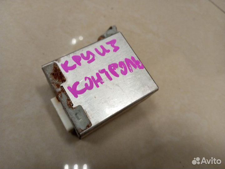 Блок электронный Toyota Rav4 ACA22 1AZ 2000