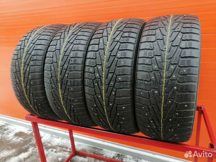 Nokian Tyres Hakkapeliitta 7 SUV 235/65 R17 107H