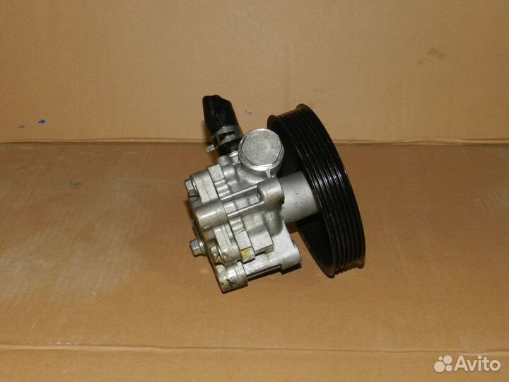 Гур Mitsubishi Outlander XL 2006-2012 4b11