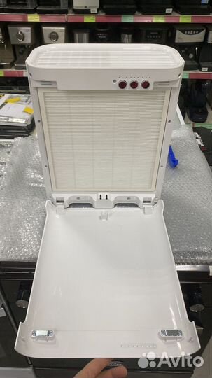 Воздухоочиститель Redmond RAC-3708