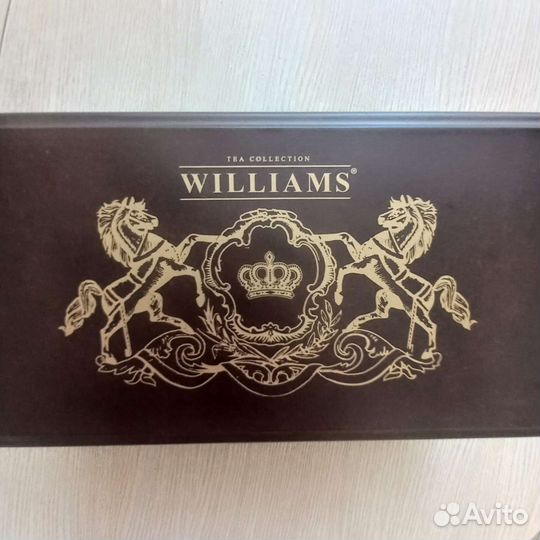 Коробка деревянная подарочная