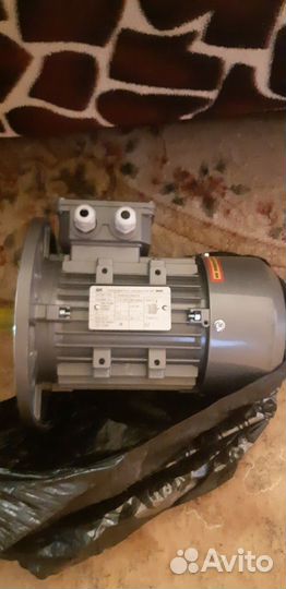 Электродвигатель