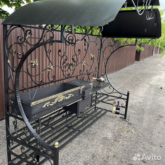 Мангал с печью под казан и крышей