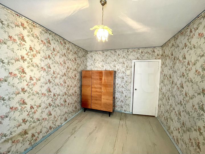 2-к. квартира, 56 м², 8/10 эт.