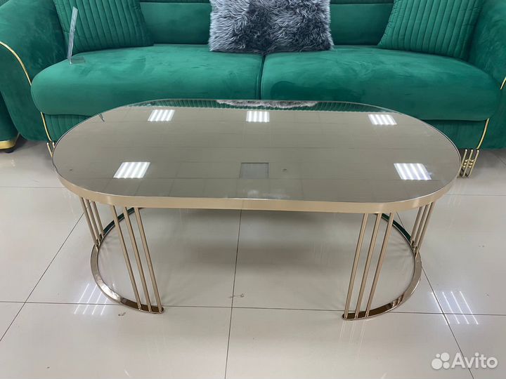 Журнальный стол