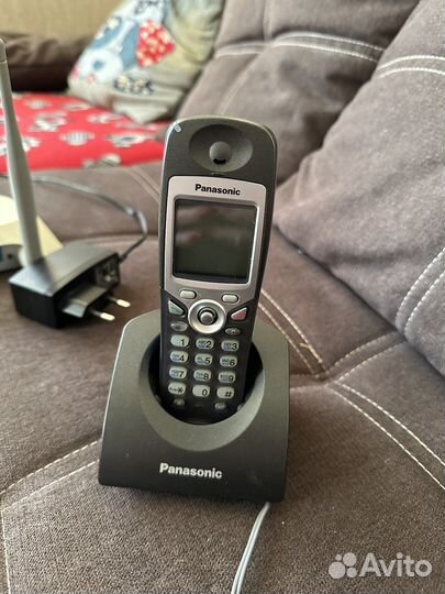 Телефон panasonic