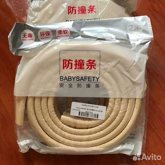 Мягкий бортик на кроватку