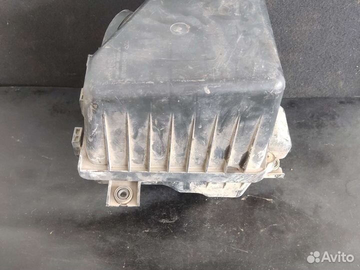 Корпус воздушного фильтра Chery Fora