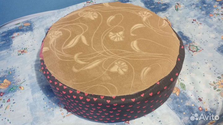 Лежанка / подстилка для кошек или средней собаки