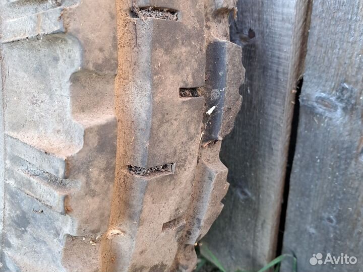 Колесо трактора