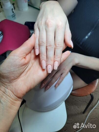 Маникюр на дому