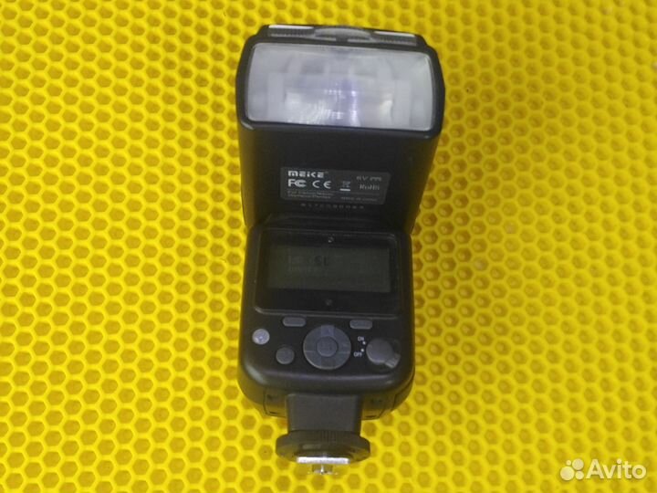 Р Вспышка камеры Meike MK930ll