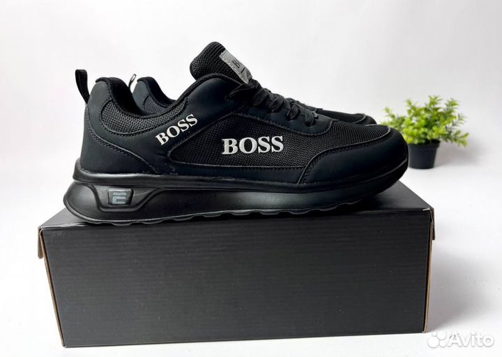 Кроссовки Boss универсальные