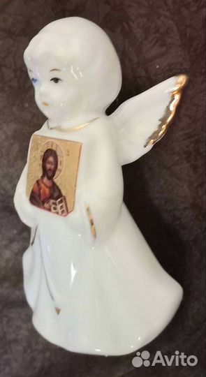 Ангел с иконой