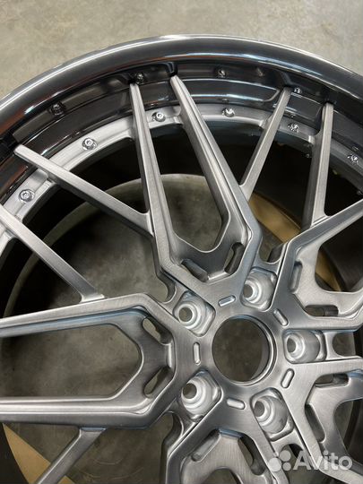 Кованные диски r23 Mercedes G 464 AMG 2х состав