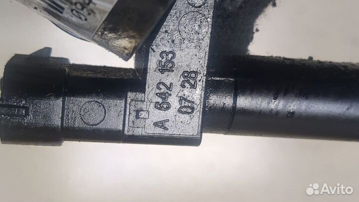 Датчик положения коленвала Mercedes E W212, 2010