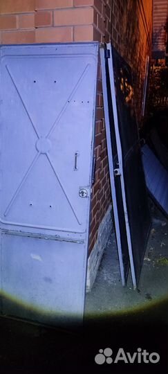 Ворота с калиткой металлические