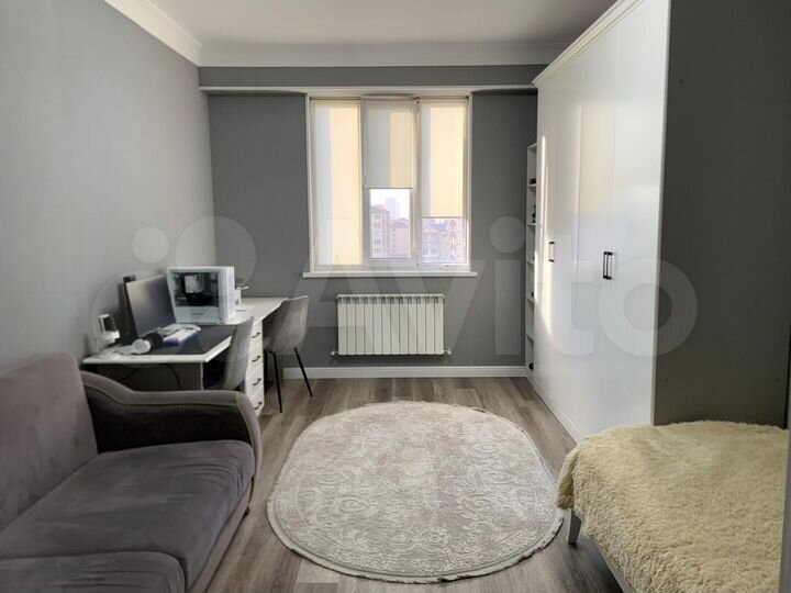 4-к. квартира, 135 м², 6/10 эт.