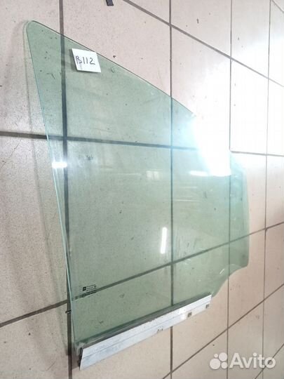 Стекло передней правой двери Зафира А