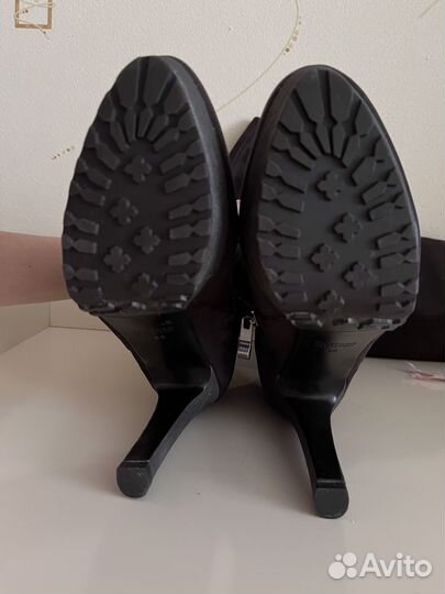 Зимние женские сапоги 38 италия