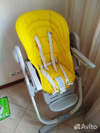 Стул для кормления Chicco. Полный комплект
