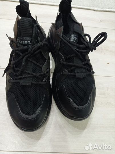 Кроссовки 40 р-р