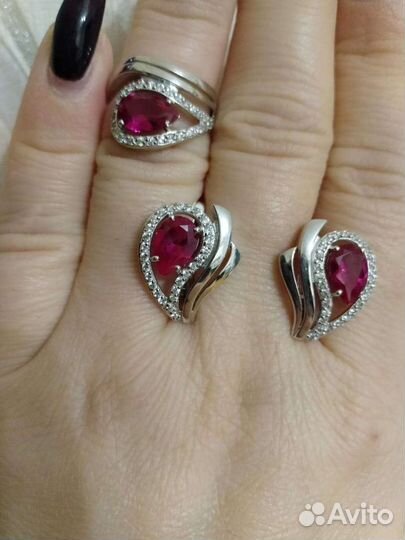 Серебряный комплект