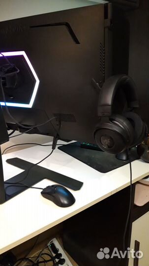 Монитор ViewSonic 27