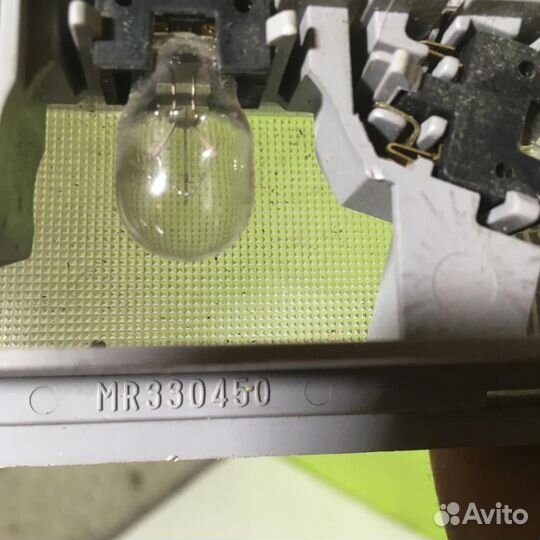 Плафон салонный Митсубиси Лансер 9