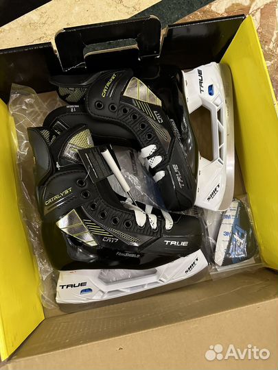 Хоккейные коньки true