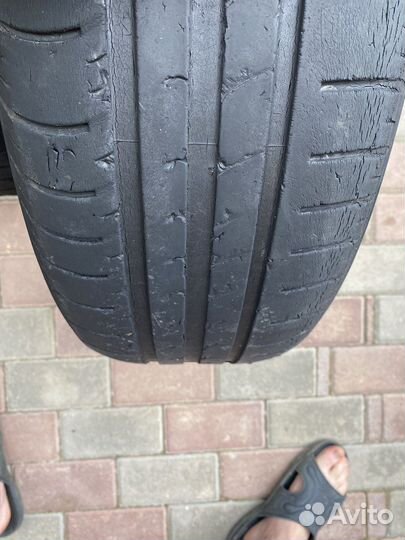 Hankook Kinergy Eco 215/65 R16