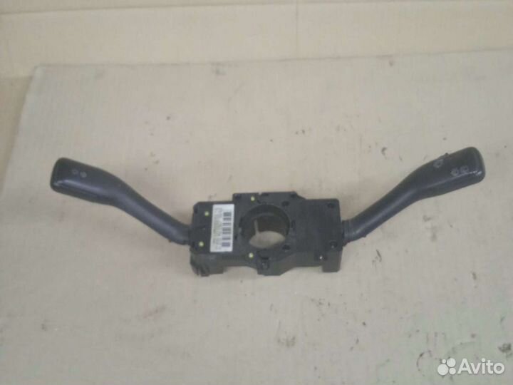 Подрулевой переключатель Volkswagen Golf 4