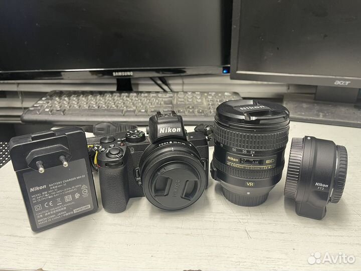 Фотоаппарат nikon z50 (1650 пробег)