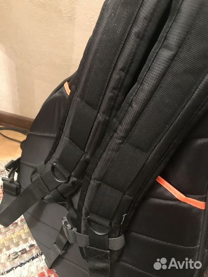 Mono Vertigo M80 Semi-Hollow