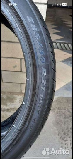 Pirelli P Zero 285/35 R21 и 325/30 R21 108Y