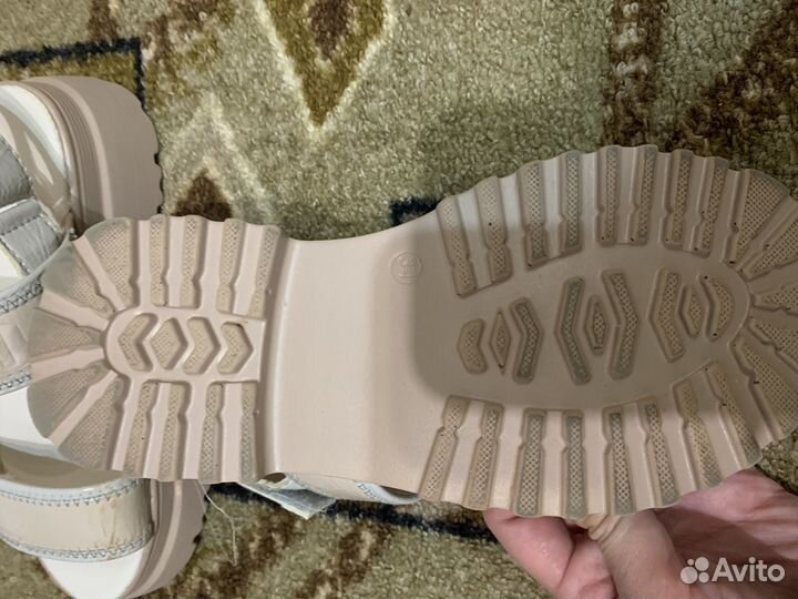 Босоножки для девочки 34 размер бу