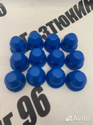 Колпачки на гайку колеса