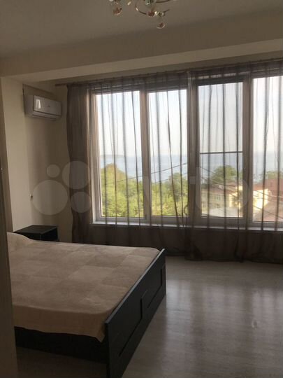 Комната 20 м² в 3-к., 1/3 эт.