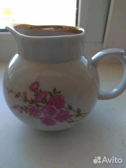 Молочник сливочник