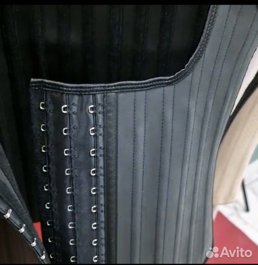 Латексный корсет