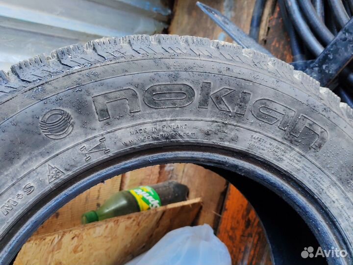 Nokian Tyres Hakkapeliitta 4 215/65 R16