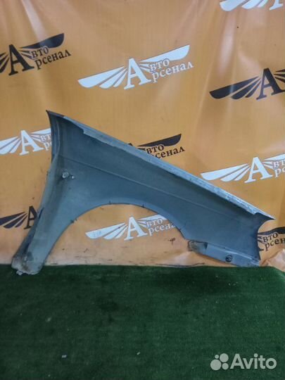 Крыло переднее левое Лада Priora 2011