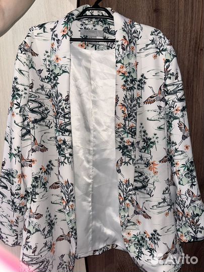 Пиджаки женские