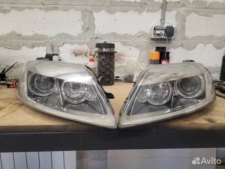 Фары основные ауди q7,2008года