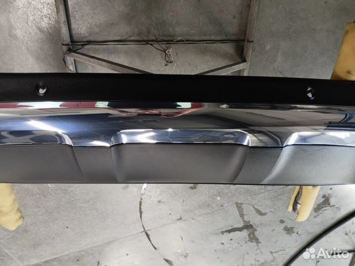 Облицовка бампера заднего Mercedes-Benz