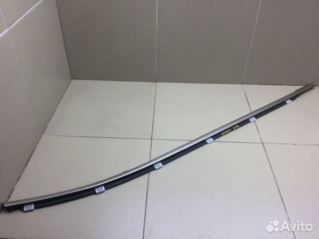 Накладка стекла заднего правого задняя правая