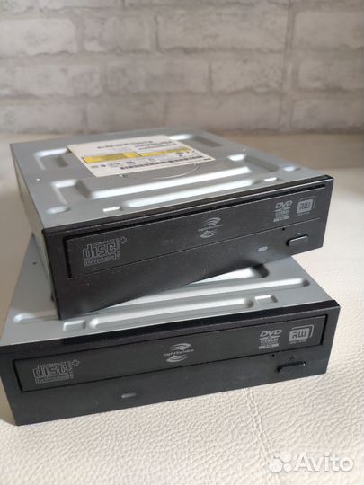 Dvd rw привод SATA