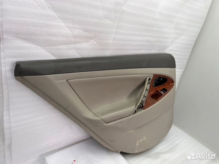 Обшивка двери Toyota Camry V40/V45 2006-2011