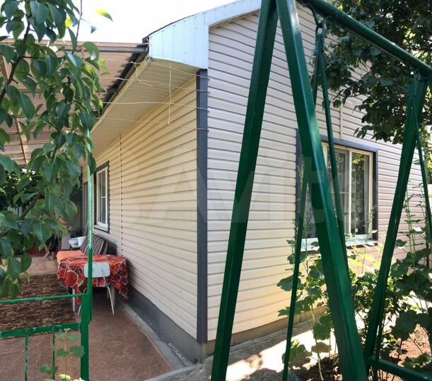 Дом 45 м² на участке 6,4 сот.