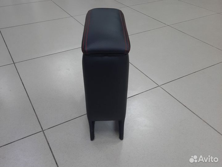 Подлокотник renault kaptur бу